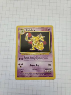 Pokemon TCG Kadabra Base Set 32/102 Regular 1999-2000 Wizards Base Set Copyright - Image 1