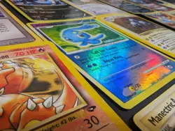 Lot of 20 Stamped,mid era, Vintage Holos Pokemon Cards Collection DAMAGED - Image 5