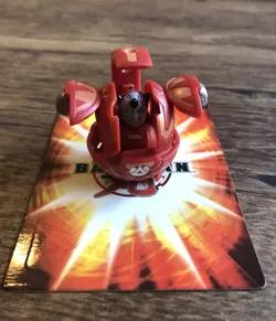 Bakugan Pyrus Red Warius 650G Battle Brawlers B2 Plus Magnetic Card - Image 3