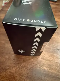 Magic: The Gathering Final Fantasy Collectors booster Bundle: Gift Edition - Image 4