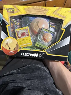 Pokemon TCG Hisuian Electrode V Card Box - 42 Cards 820650851216 - Image 1