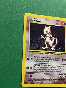 1999 Pokemon TCG Mewtwo Base Set Holo Unlimited Rare Card 10/102 Lightly Played - Image 4