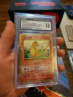 CGC 10 GEM MINT Charmander 001/032 CLASSIC Collection HOLO Japanese Pokemon Card - Image 1