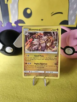 Pokemon Kommo-o 54/70 Holo Rare Near Mint Dragon Majesty - Image 1