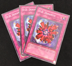 Playset of 3x D.D. Dynamite Common Yugioh Card FET / SDDE - Image 1