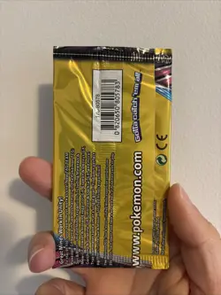 Pokemon Cards: Sealed Unified Minds 3 Card Booster Pack - Image 2