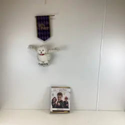 Harry Potter Hedwig Owl Puppet & Trading Cards Folder (T4) S#585 - Image 1