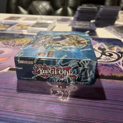 Yugioh Legend of Blue-Eyes White Dragon 25th Anniversary Booster Box Sealed! - Image 2