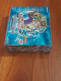 Yugioh Legend of Blue-Eyes White Dragon 25th Anniversary Booster Box Sealed! - Image 3