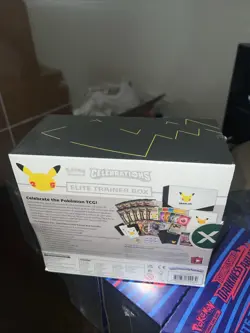 Pokemon TCG: 25th Anniversary Celebrations Elite Trainer Box (2021) 820650809439 - Image 2