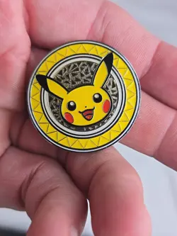 Pokemon 2017 XY Premium Trainers Collection Metal Pikachu Coin & 2 Pins - Image 2