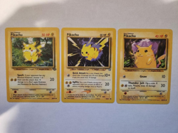 Pokemon - PIKACHU - LOT - 60/64 - 70/111 - 58/102 - NM/LP (3) - Image 3