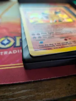 Pokemon Charizard 4/102 Base Set Vintage WOTC Holo Rare TCG Card - Image 2