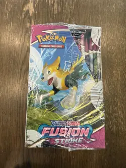 Pokemon TCG - Sword & Shield Fusion Strike Booster Box - Image 5