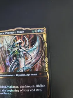 Atraxa, Praetors' Voice, SLD 453, Borderless Gilded Foil Near Mint - Image 3