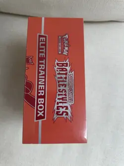 Pokemon TCG Sword & Shield Battle Styles Single Strike Elite Trainer Box ETB - Image 5