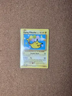 Flying Pikachu - 110/108 - Evolutions - NM - Pokemon - Image 1