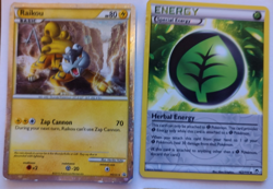 Lot of 9 Rare Mid Era Pokemon Cards in Poor Condition (Holos & Non Holos) - Image 3