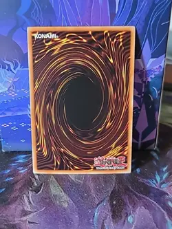 Blue-Eyes Twin Burst Dragon MP17-EN056 2017 Mega-Tins Mega Pack 1st Edition - Image 2
