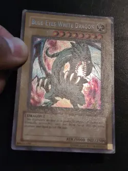 Yu-Gi-Oh! SECRET RARE CARD BLUE-EYES WHITE DRAGON BPT-003 HP - Image 2