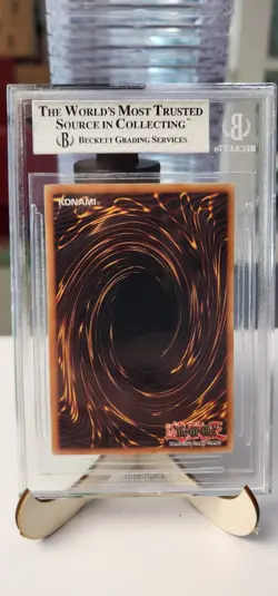 Beckett 8 Near Mint Red Eyes B. Dragon Unlimited LOB-070 Yugioh Card - Image 2