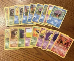 1999 Pokemon Fossil 33 Card Lot Rare Non Holo Trainer Vintage MP HP DM - Image 2