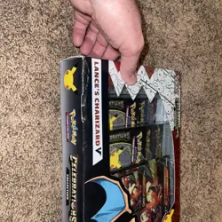 Pokemon Celebrations Collection - Lance's Charizard V sealed evo and fusion - Image 2