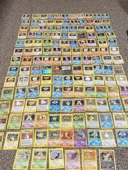 100 Pokemon Karten Sammlung inkl. Vintage | Garantierte 1. Edition Karte + Holo! - Image 1