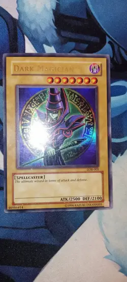 Dark Magician - The Legend of Blue Eyes White Dragon (LOB) Ultra Rare - Image 1