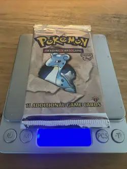 Pokemon WoTC Fossil Booster Pack 1st Edition Lapras Art LIGHT 20.6G - Image 1