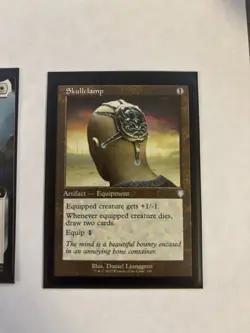 Skullclamp (Retro) [The Brothers' War Commander] Near Mint 1x - Image 1