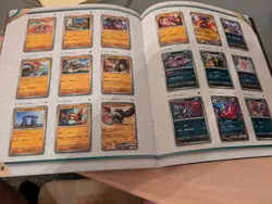 Scarlet & Violet base set Pokemon TCG Player's Guide new unused - Image 3