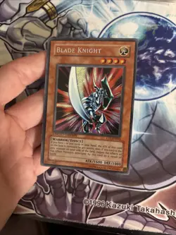 (YBL) Yu-Gi-Oh! TCG Blade Knight CT1-EN002 Limited Edition Secret LP - Image 4