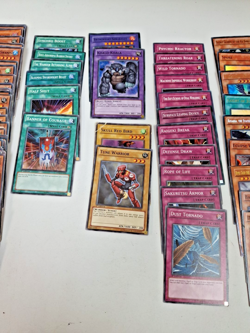 Yu-Gi-Oh Trading Card Game Mixed Bundle Card Deck Collectable J155 - Image 3