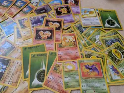 Pokemon TCG Base Set 1999 - 20 x card - mixed random bundles - LP condition - Image 3