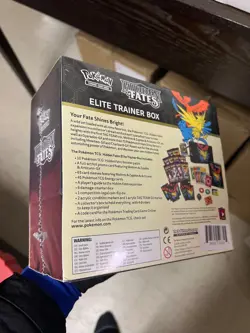 Pokemon TCG: Hidden Fates Elite Trainer Box ETB - FACTORY SEALED NEW 820650804731 - Image 2