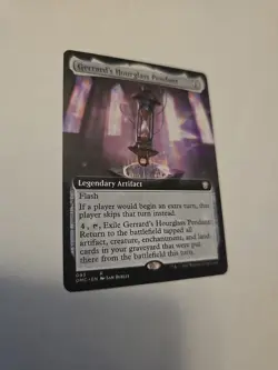Gerrard's Hourglass Pendant (Extended Art) Commander: Dominaria United Regular - Image 4
