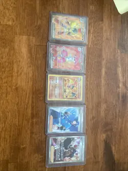 Pokemon TCG holo 5 card lot including Evolutions reverse holo charizard! - Image 1