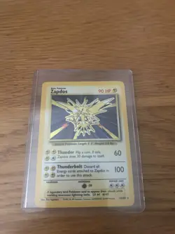 Pokemon TCG Zapdos Holo Rare Base Set 16/102 Unlimited Card - Image 1