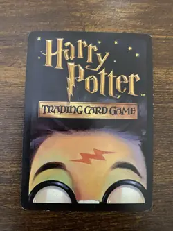 Surly Hound 107/116 Harry Potter Trading Card Game Base Set 2001 Wizards - Image 2