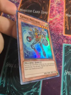 Yu-Gi-Oh! Genex Neutron CT09-EN005 Limited Super Rare NM c3/ - Image 2