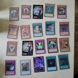 20 vintage yugioh holo Ultra Rare cards - Image 2
