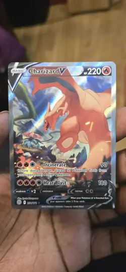 Pokemon TCG Charizard v Brilliant Stars Holo Ultra Rare Card 154/172 - Image 1