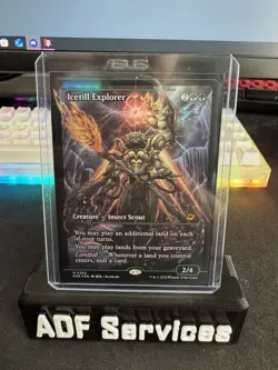 Magic: The Gathering Icitill Explorer Creature Card Showcase Foil - Image 1