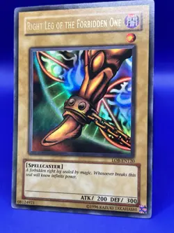 Yugioh! Right Leg of the Forbidden One LOB-EN120 Ultra Rare Unlimited LP- - Image 2