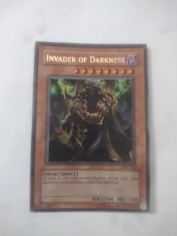 Yu-Gi-Oh! SECRET RARE HOLO CARD INVADER OF DARKNESS IOC-111 VINTAGE PRINT VLP - Image 1
