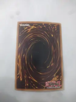 Yu-Gi-Oh! SECRET RARE HOLO CARD INVADER OF DARKNESS IOC-111 VINTAGE PRINT VLP - Image 2