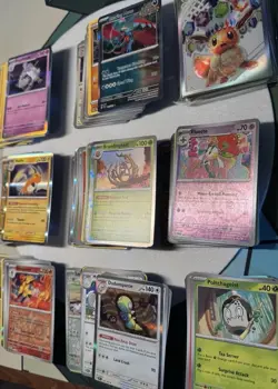 Pokemon TCG Deck Building Bulk lot of 500+ cards w/ Prismatic Evolutions Sleeves - Image 3