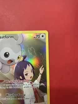 Pokemon TCG Castform Lost Origin Trainer Gallery Holo Ultra Rare Card TG11/TG30 - Image 3
