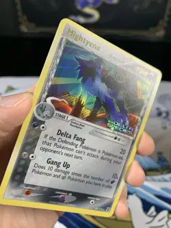 Pokemon Card Ex Delta Species Mightyena 24/113 2005 Reverse Holo - Image 5